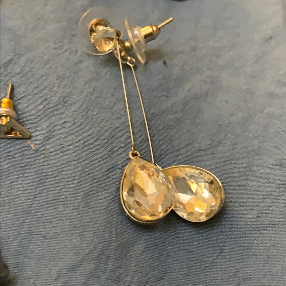 🌸 Earring Bundle 🌸 - Picture 5 of 12